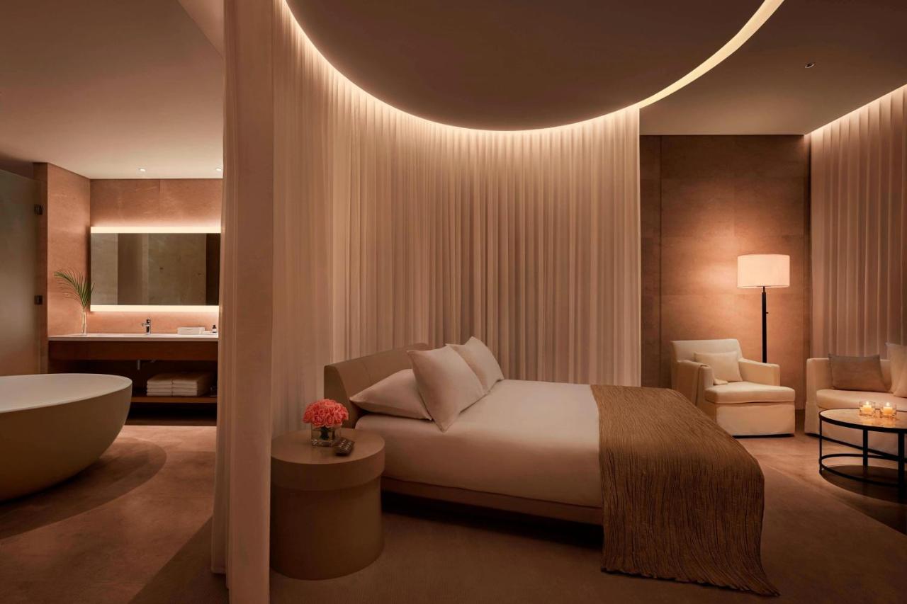 The Sanya EDITION Bagian luar foto